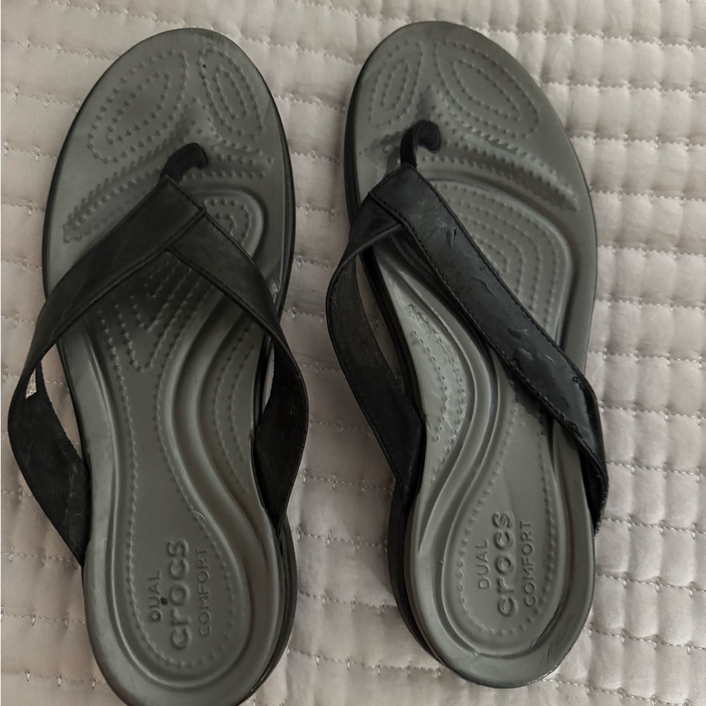 CROCS Black Slip-On Flip Flop Sandals